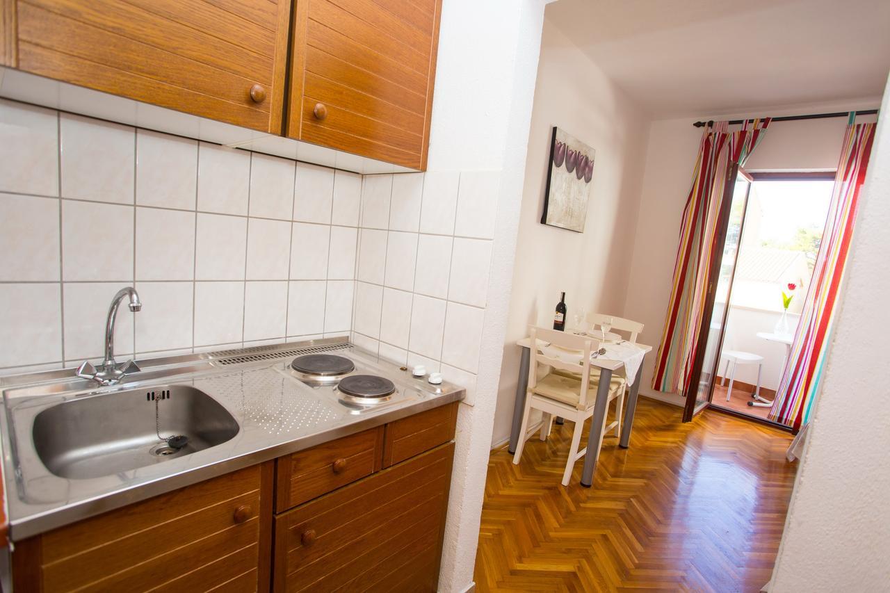 Apartments Zoran Promajna Exterior photo