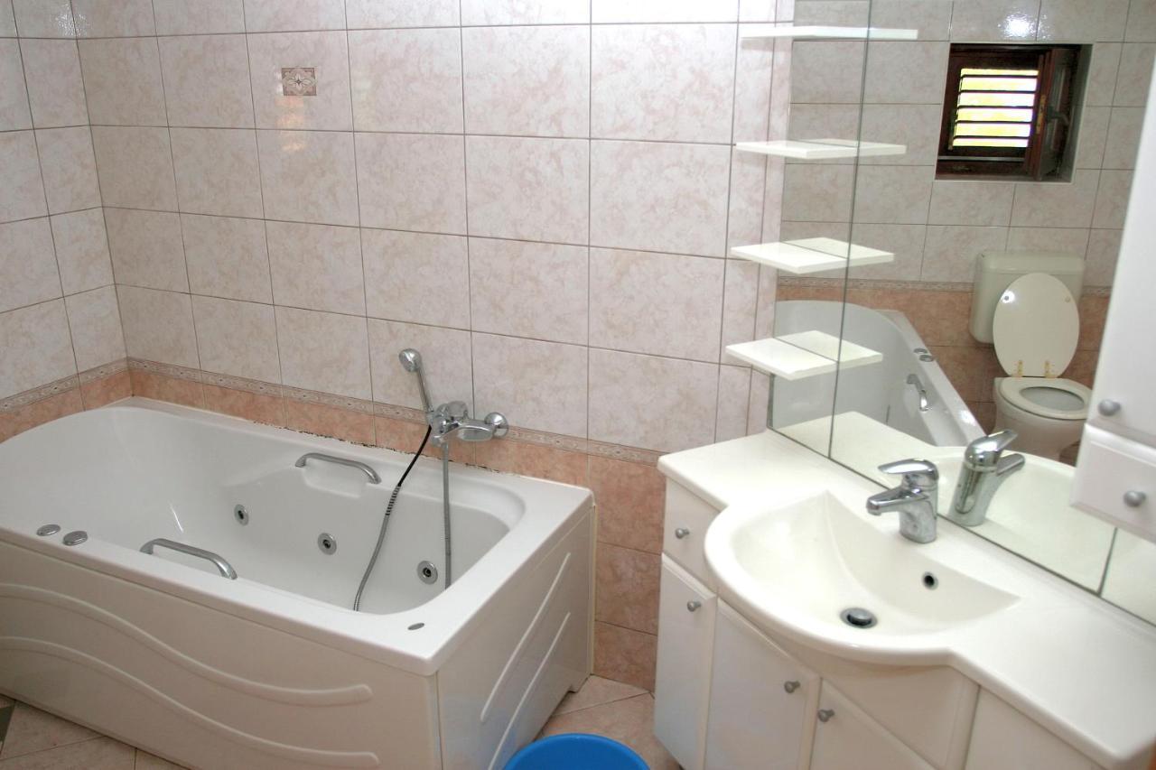 Apartments Zoran Promajna Exterior photo